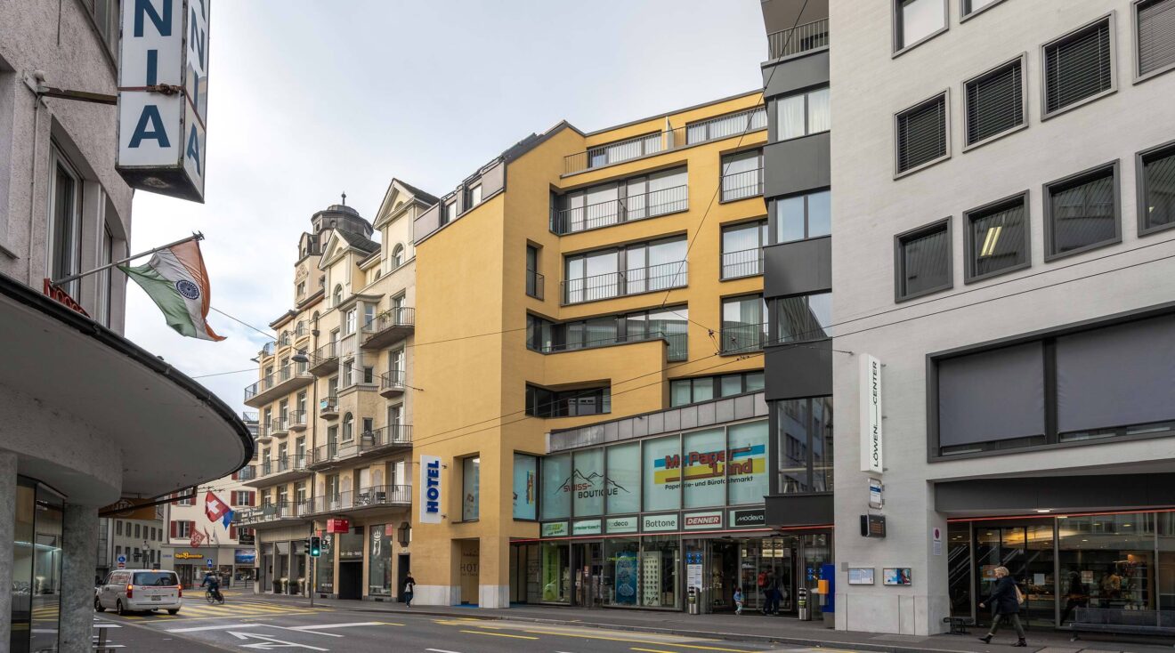 Hotel aussen hotel ambassador luzern 01