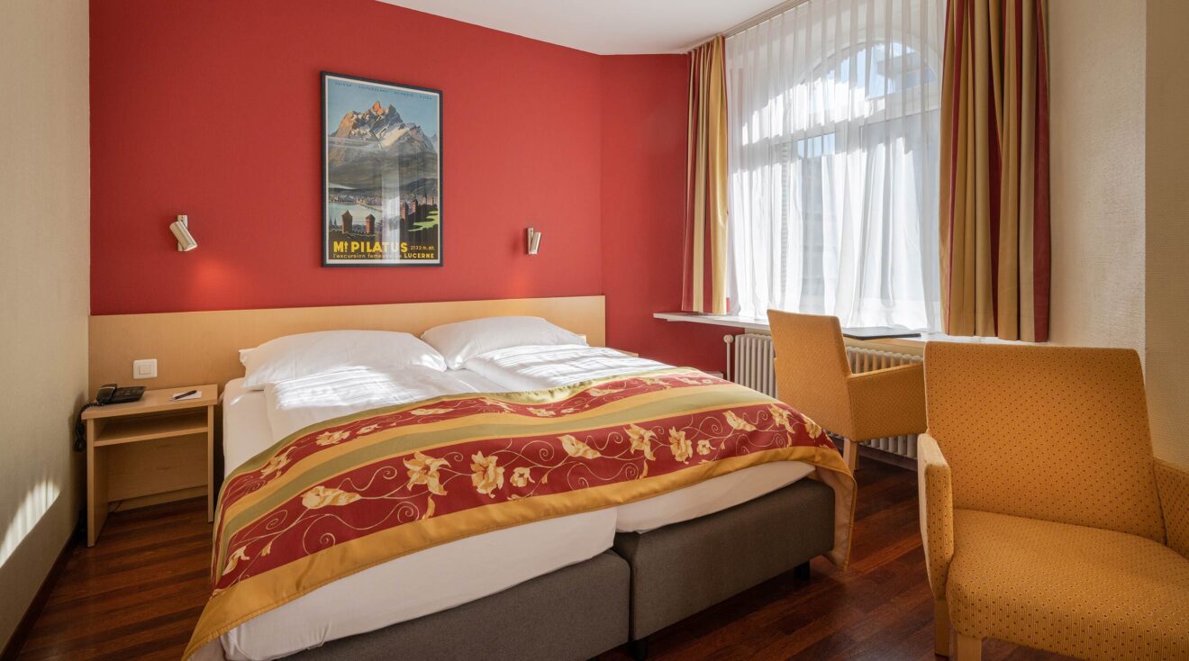 Dreibettzimmer standard 221 hotel de la paix luzern 04